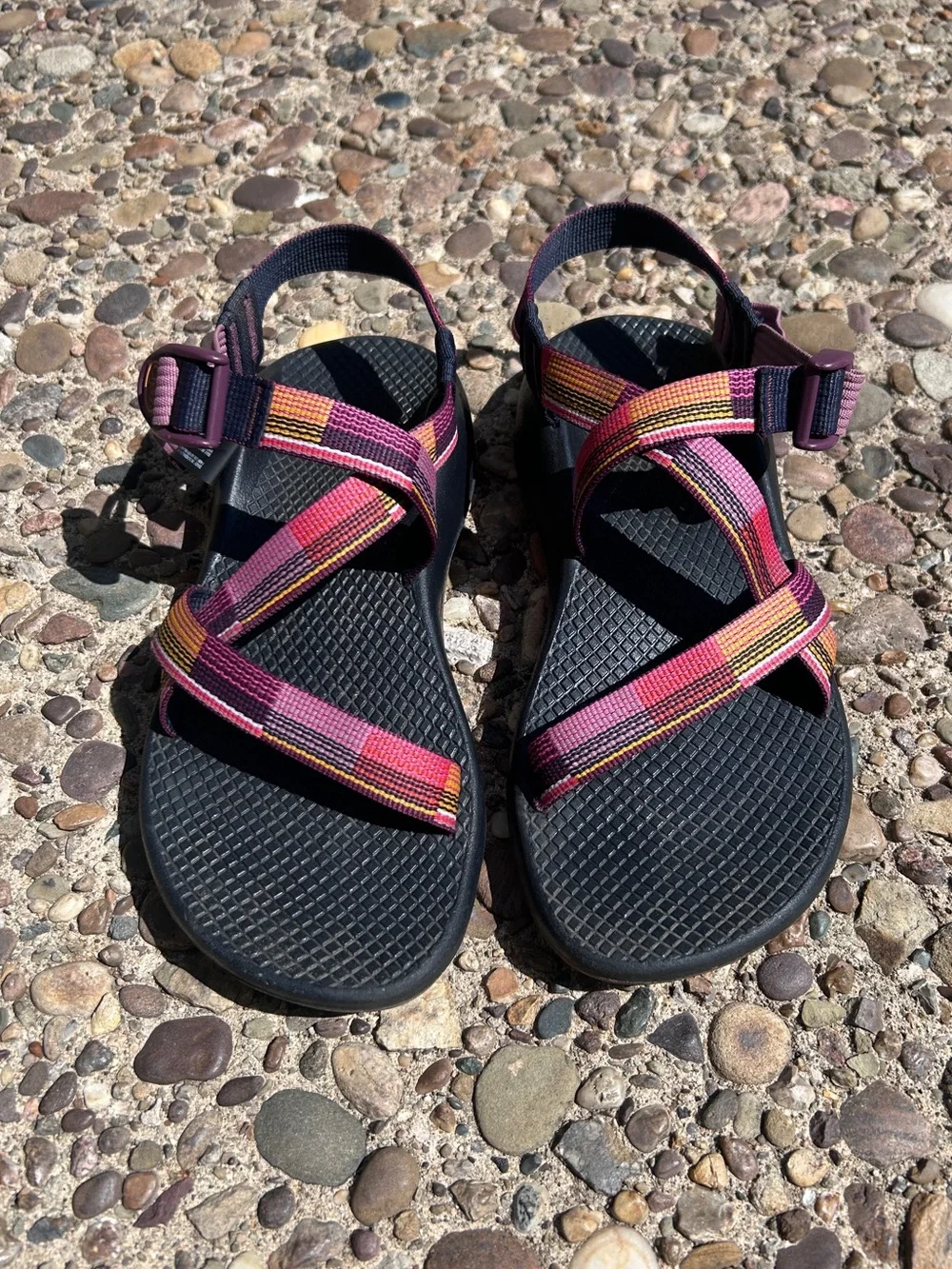 Chaco Size 7 Sandal Z/1 | Navy Pink Purple Orange Yellow | Errorweave Classic - Picture 1 of 9